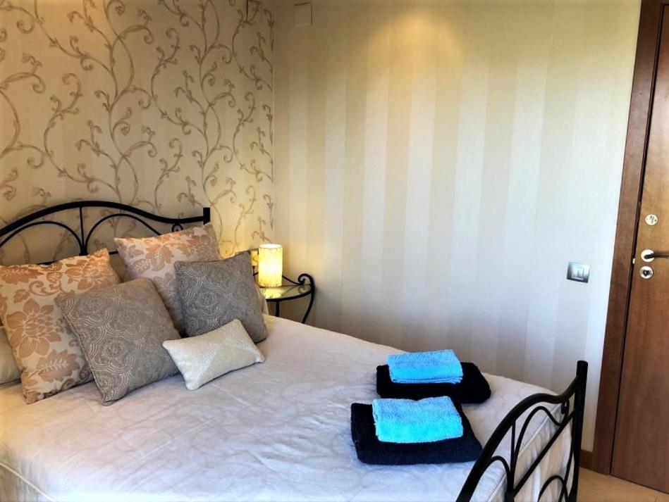 Apartamento Amposta Salou Luaran gambar